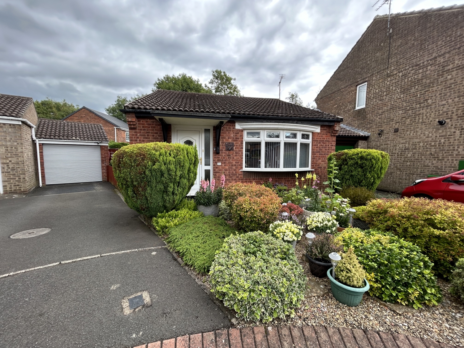 2 bedroom Detached For Sale