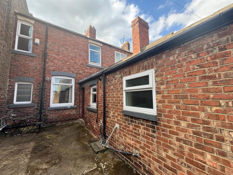 3 bedroom Terraced House Let
