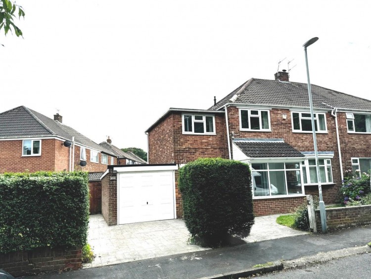 4 bedroom Semi-Detached House For Sale