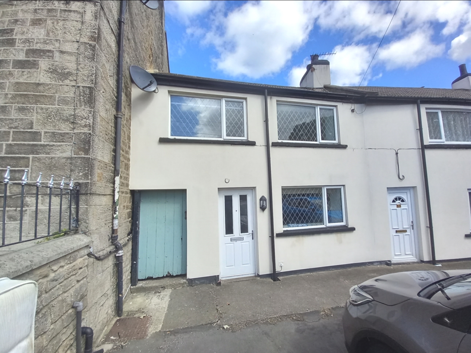 2 bedroom Terraced To Let