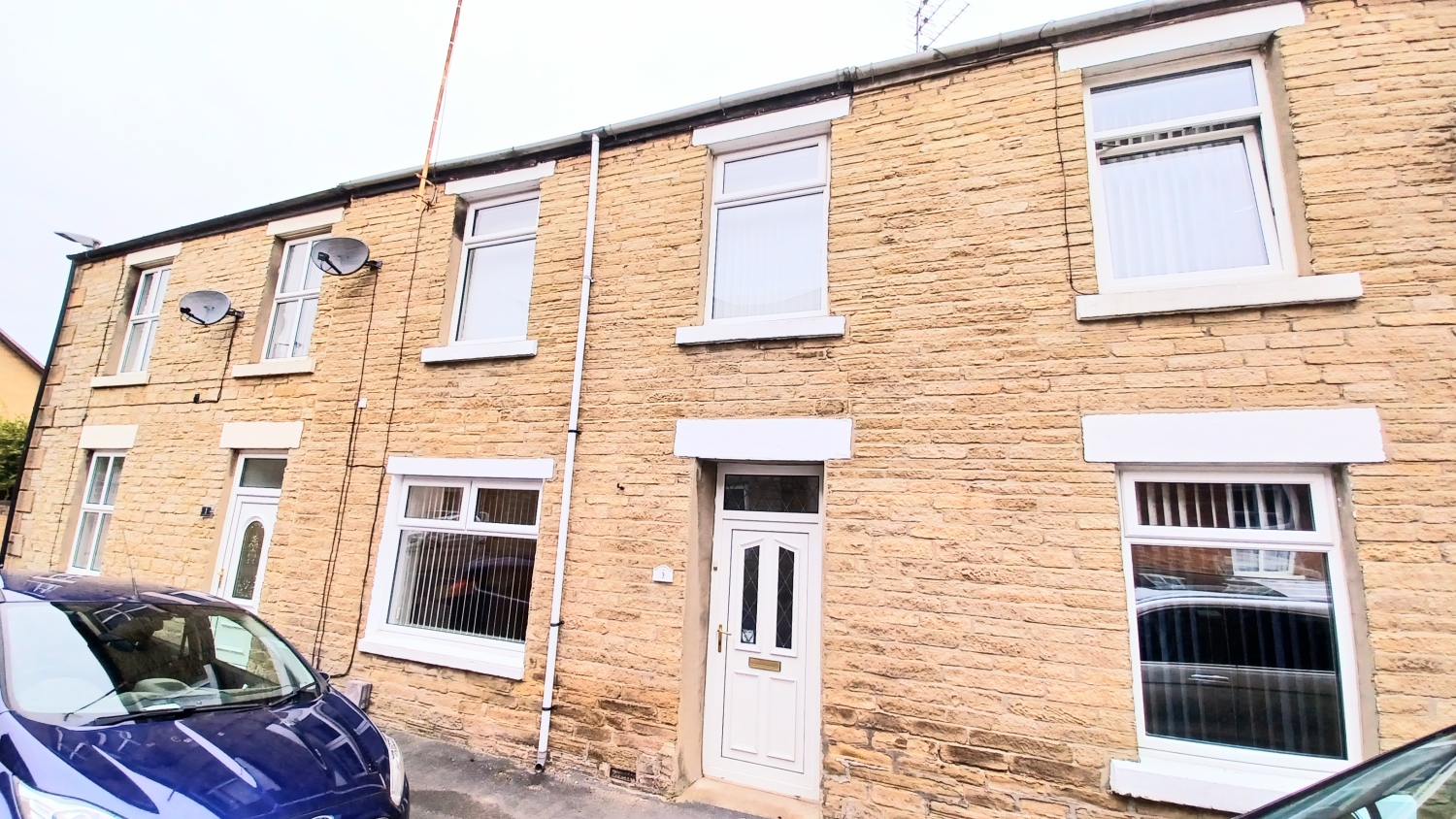 3 bedroom Terraced To Let