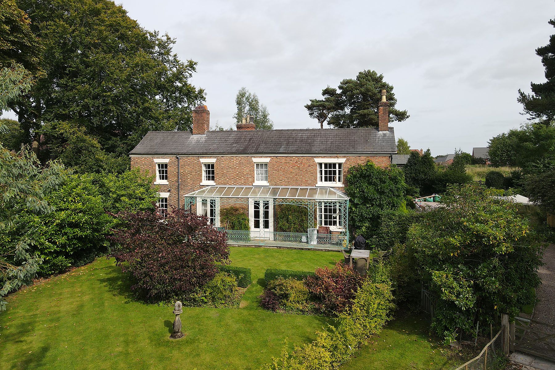 5 bedroom House SSTC