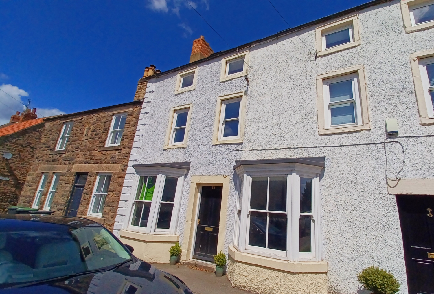 4 bedroom Townhouse For Sale