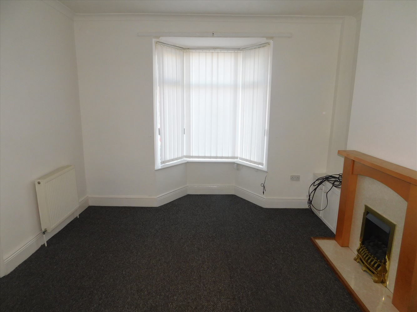 2 bedroom Terraced For Sale