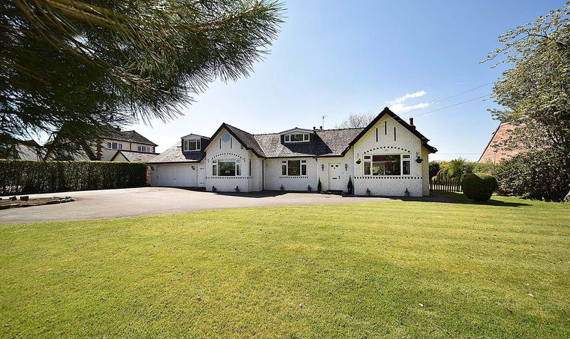 5 bedroom Detached House SSTC