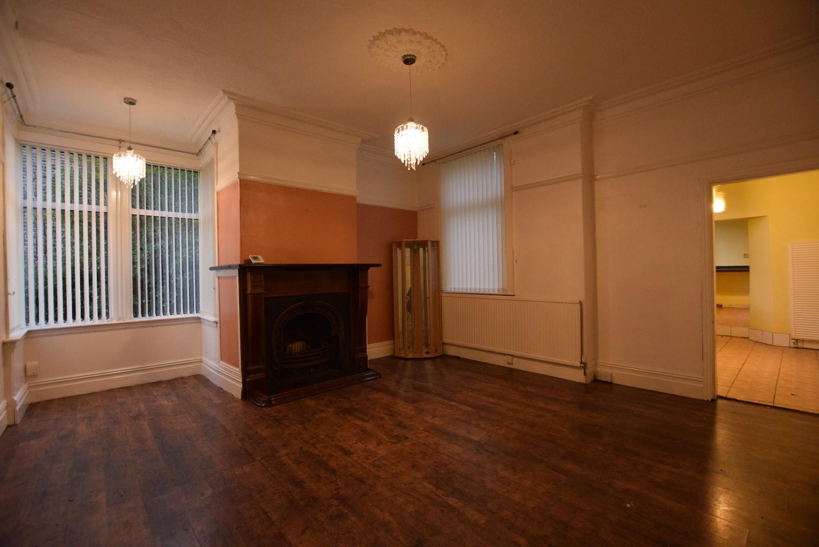 5 bedroom Semi-Detached SSTC