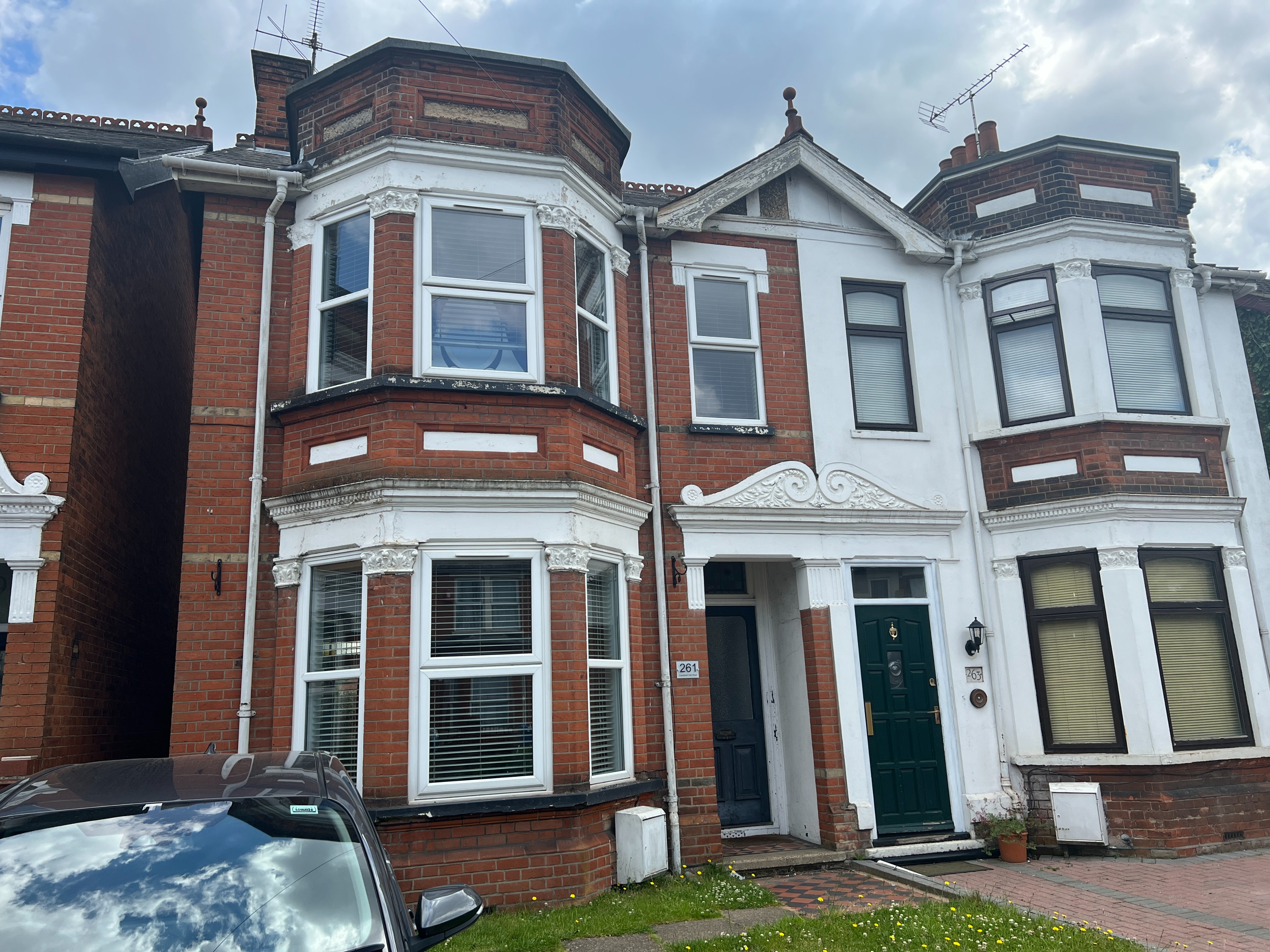 3 bedroom Semi-Detached House Let agreed