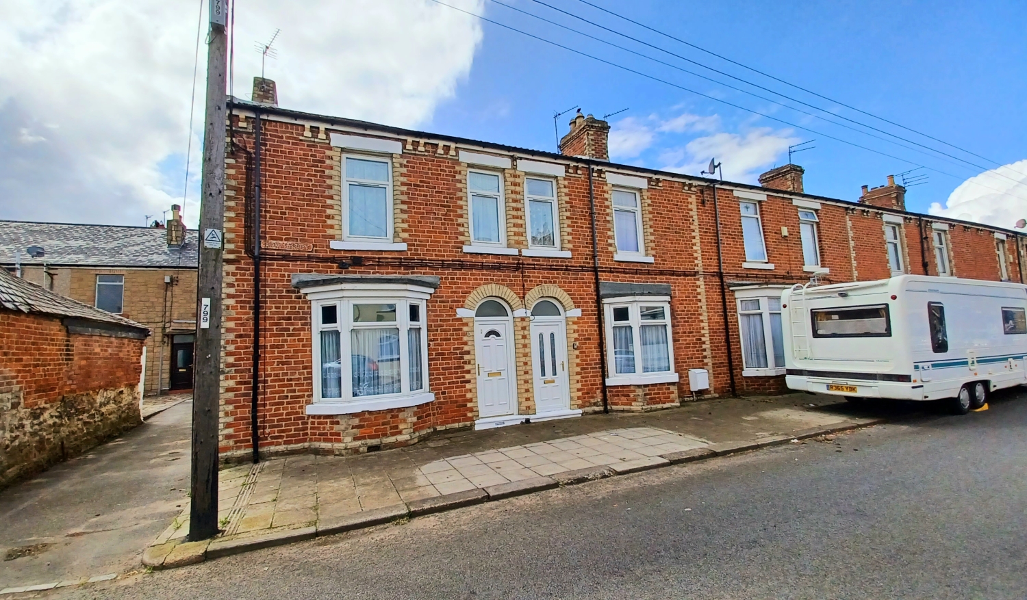 6 bedroom Terraced House Under Offer
