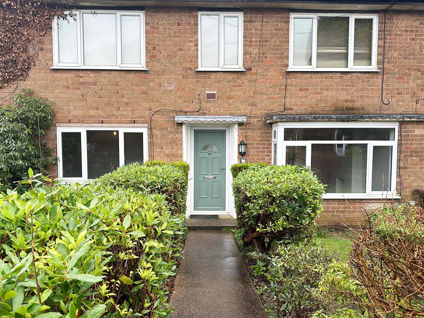2 bedroom Apartment Let