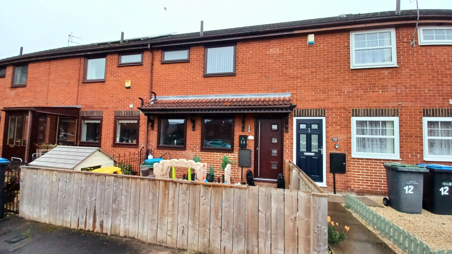 2 bedroom Terraced House Under Offer