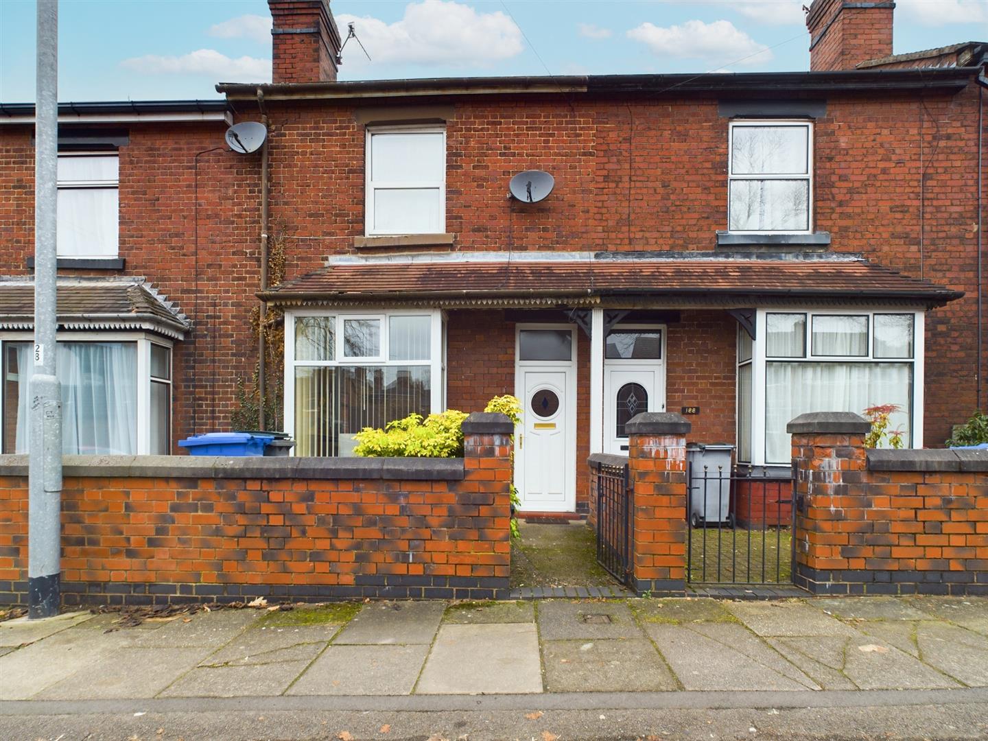 2 bedroom Town house SSTC