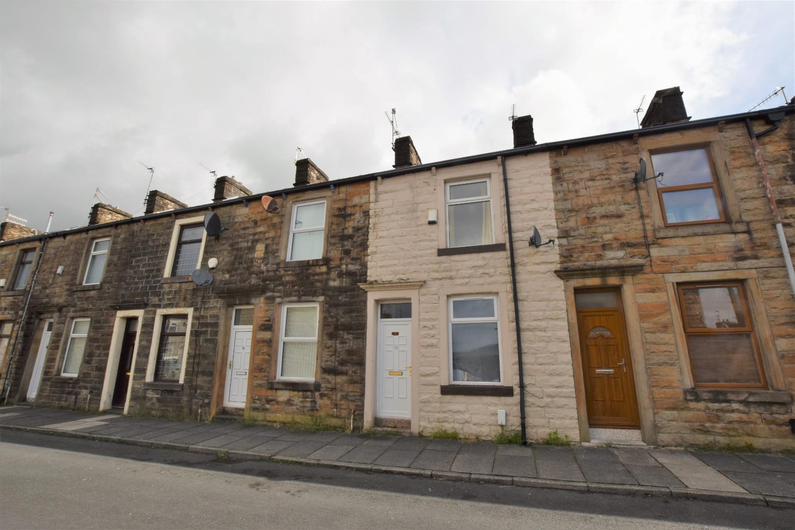 2 bedroom Terraced Let Agreed