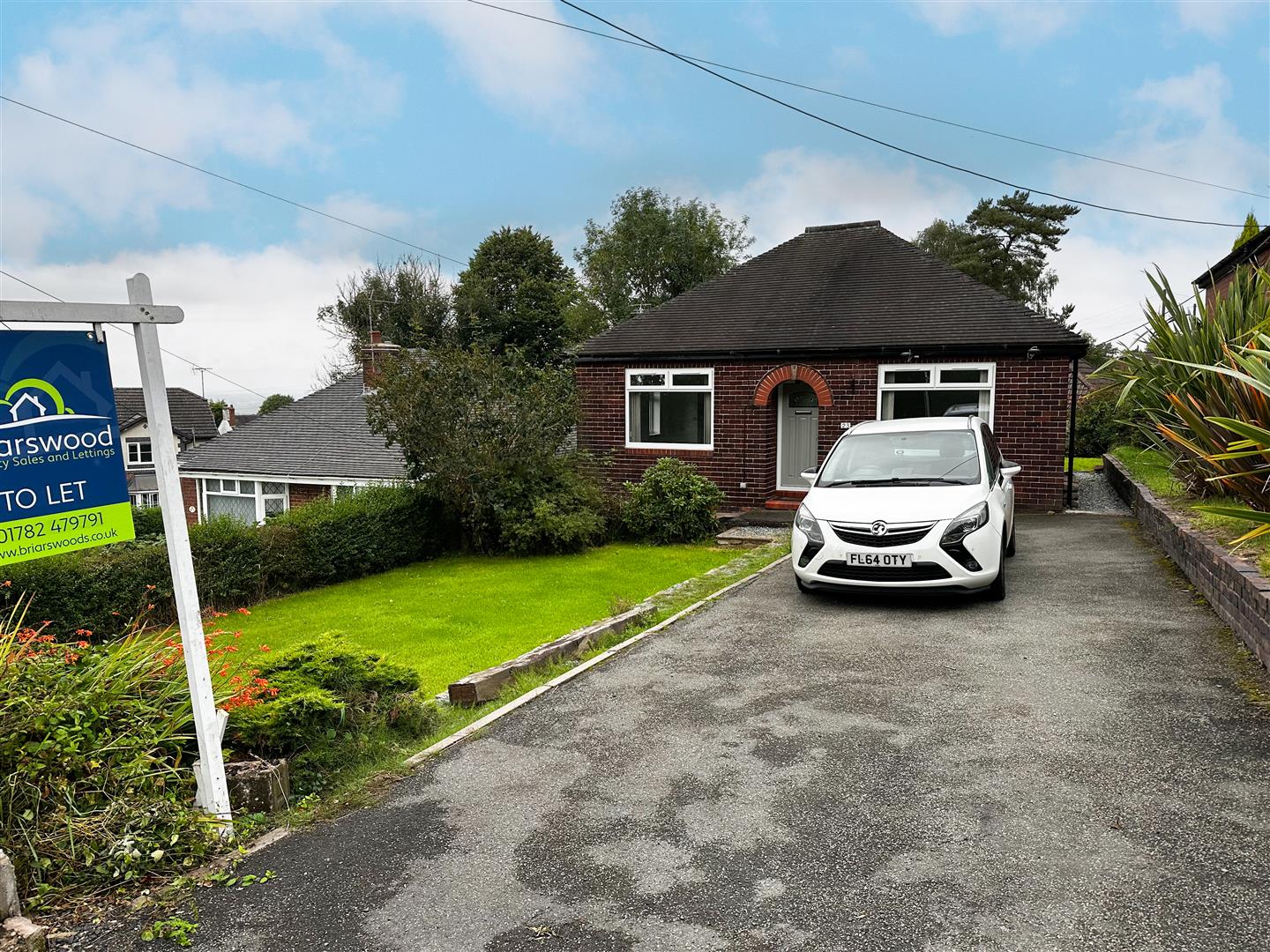 2 bedroom Detached house Let