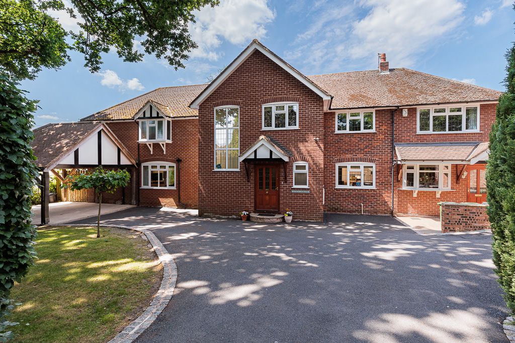 6 bedroom House SSTC