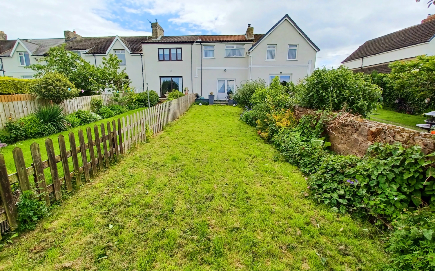 3 bedroom Terraced House Under Offer