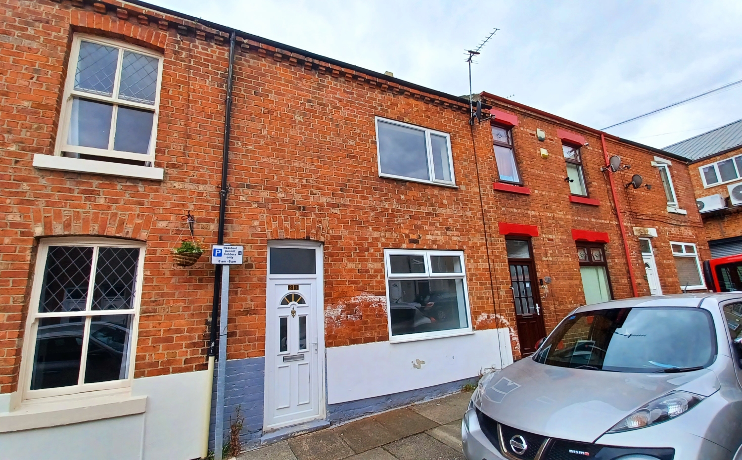 2 bedroom Terraced House Under Offer