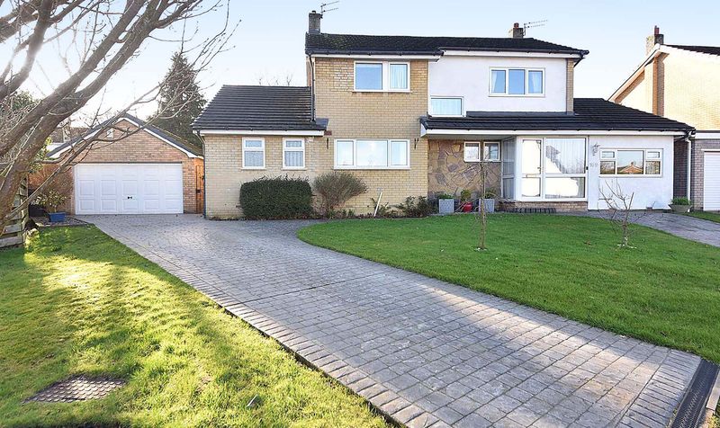 4 bedroom Detached House SSTC