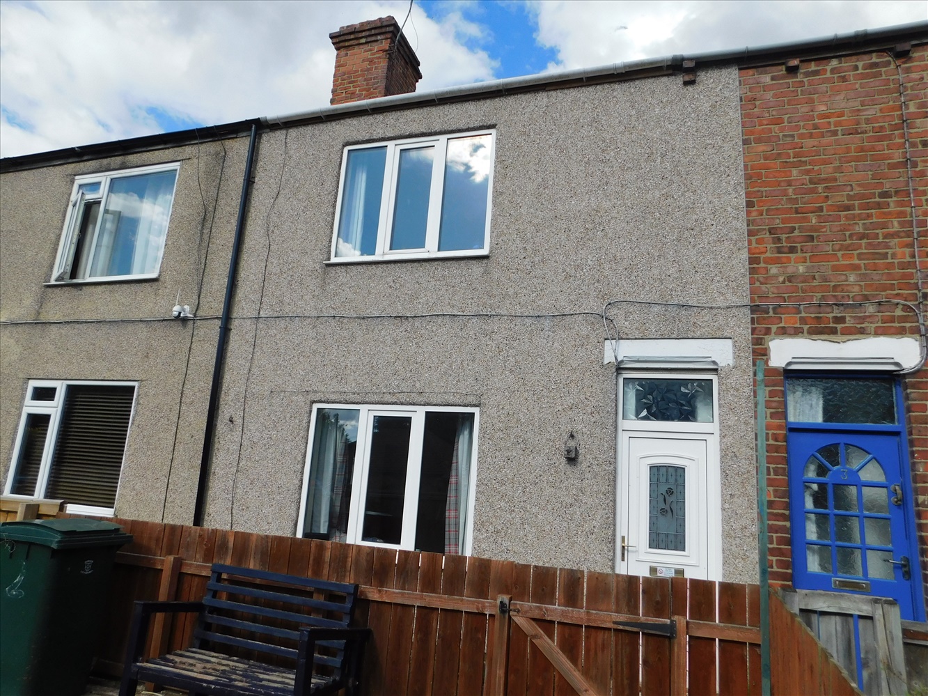 3 bedroom Terraced For Sale