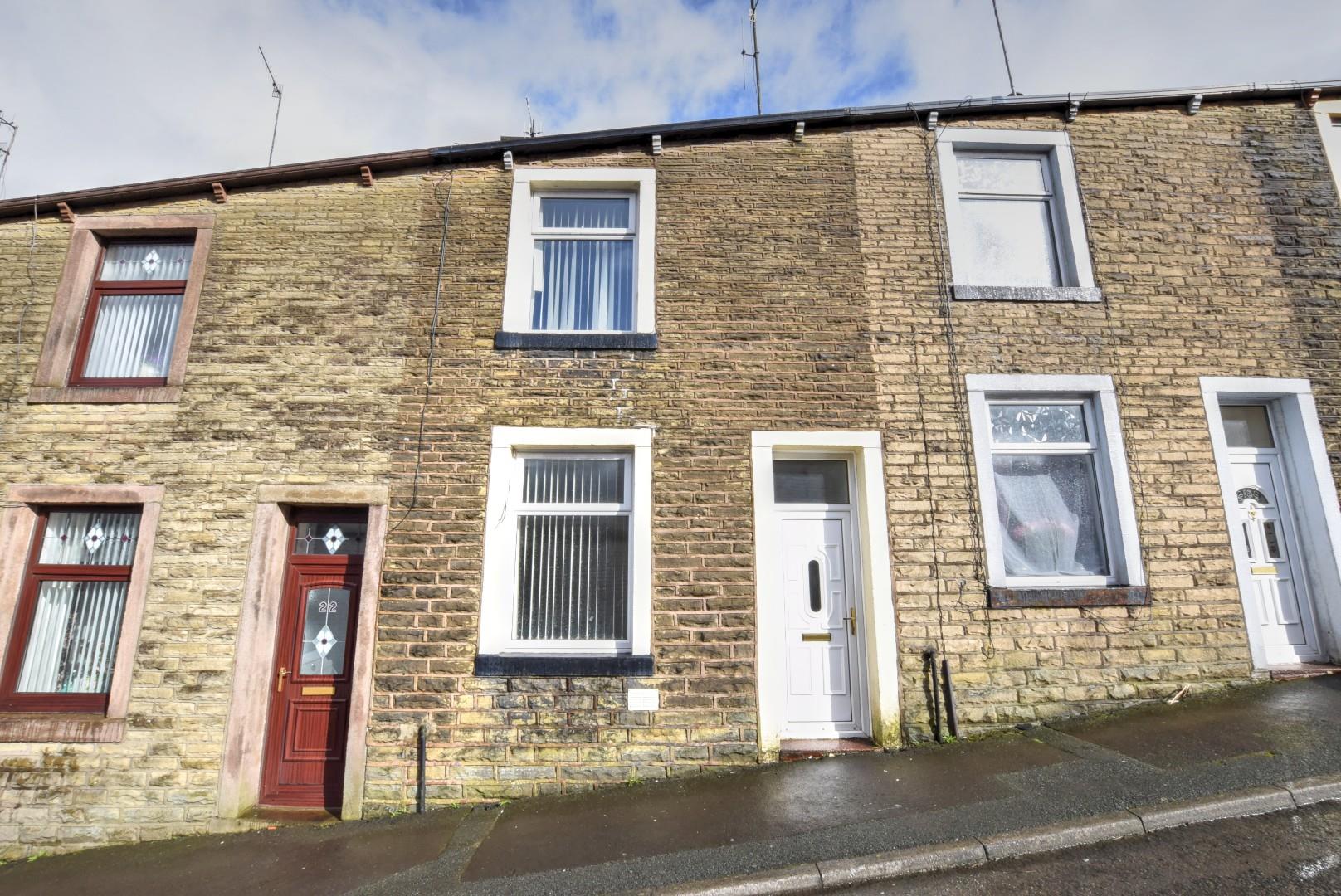 2 bedroom Terraced Under Offer
