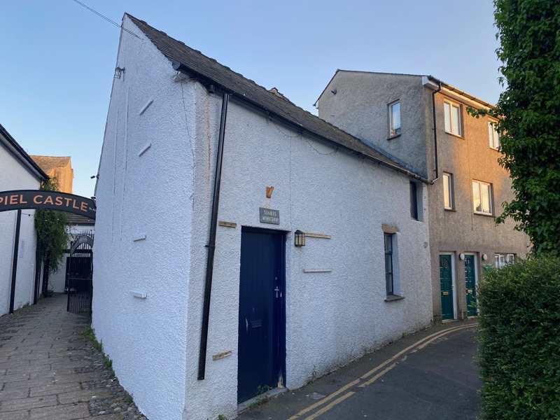 Retail To Let