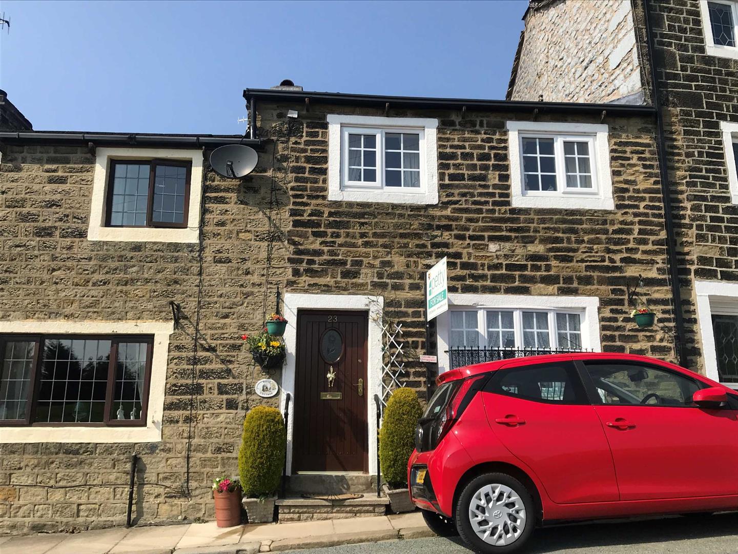 2 bedroom Cottage SSTC