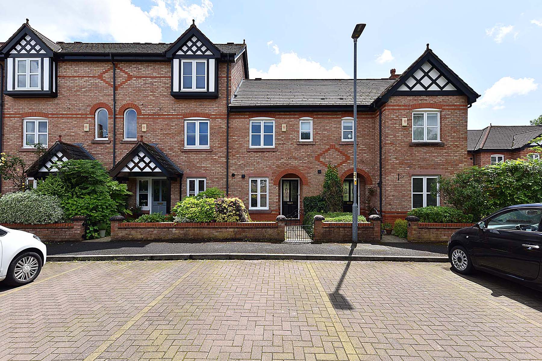 2 bedroom House SSTC