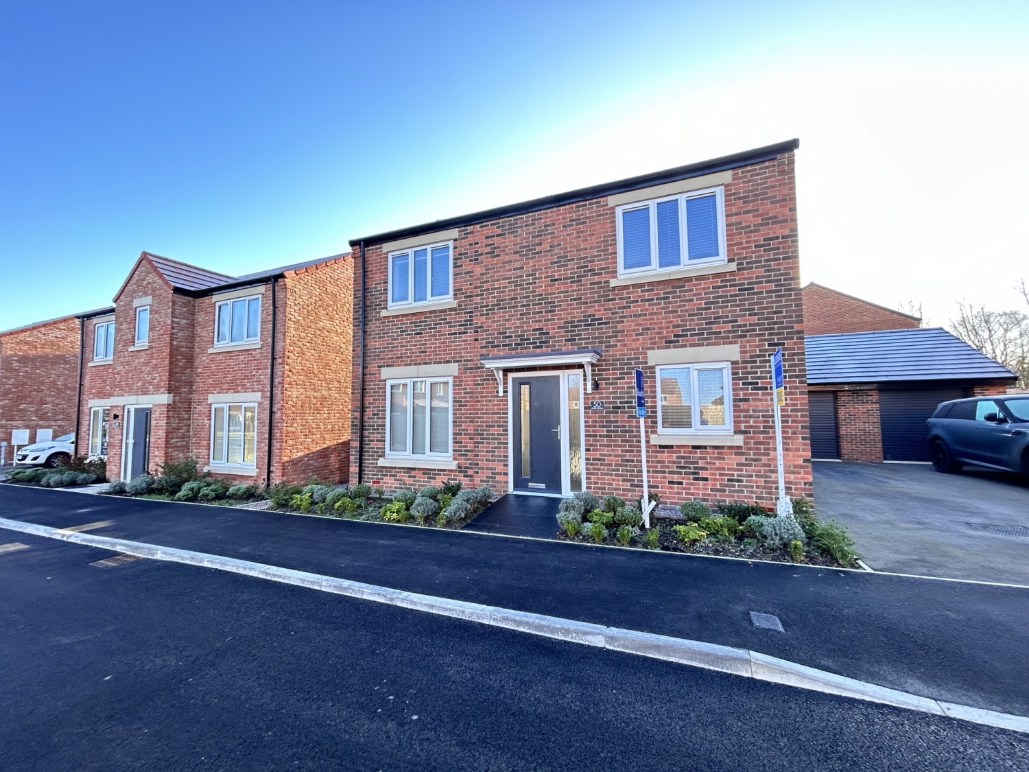 3 bedroom Detached Under Offer