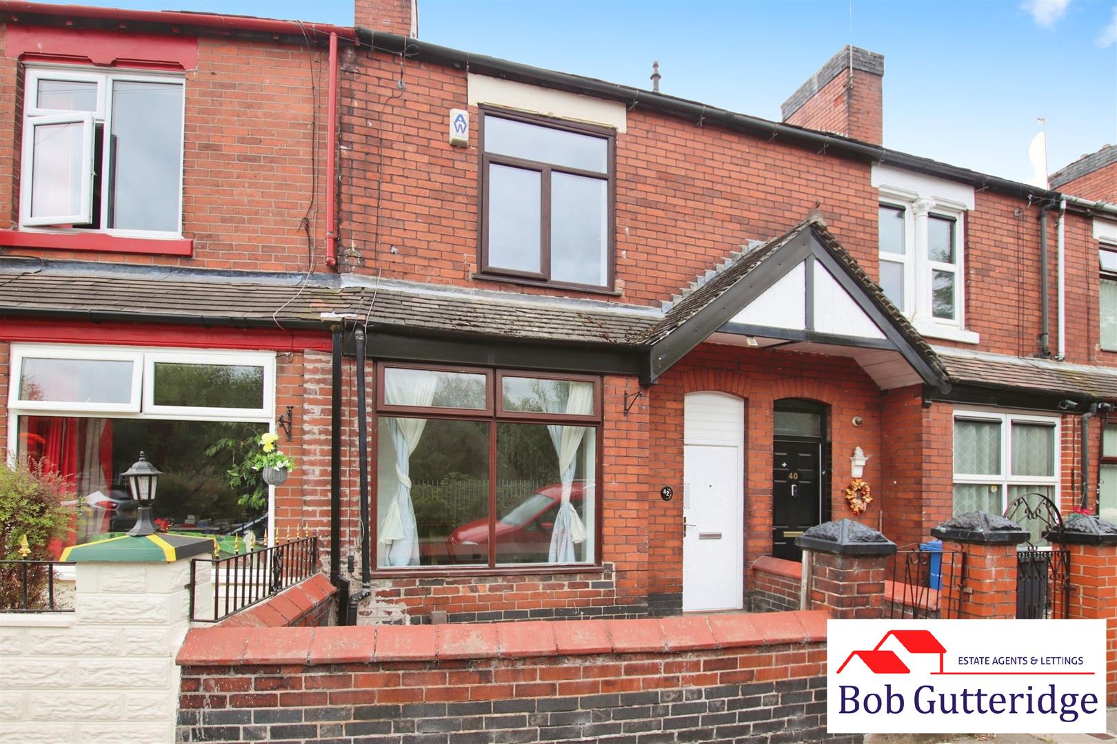 2 bedroom Terraced House To Let