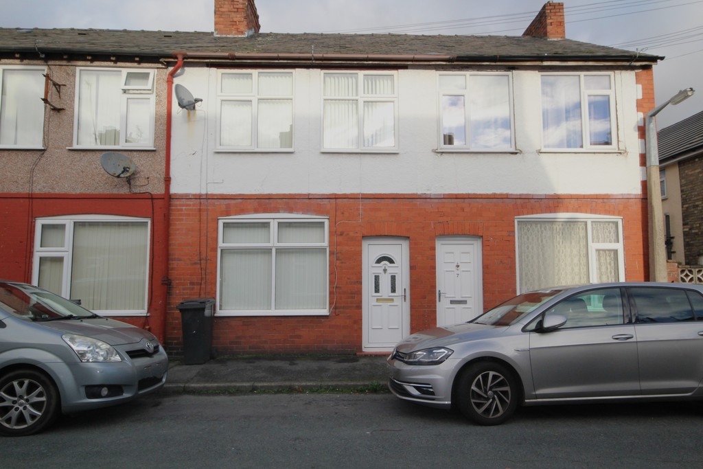 2 bedroom Terraced House Sold