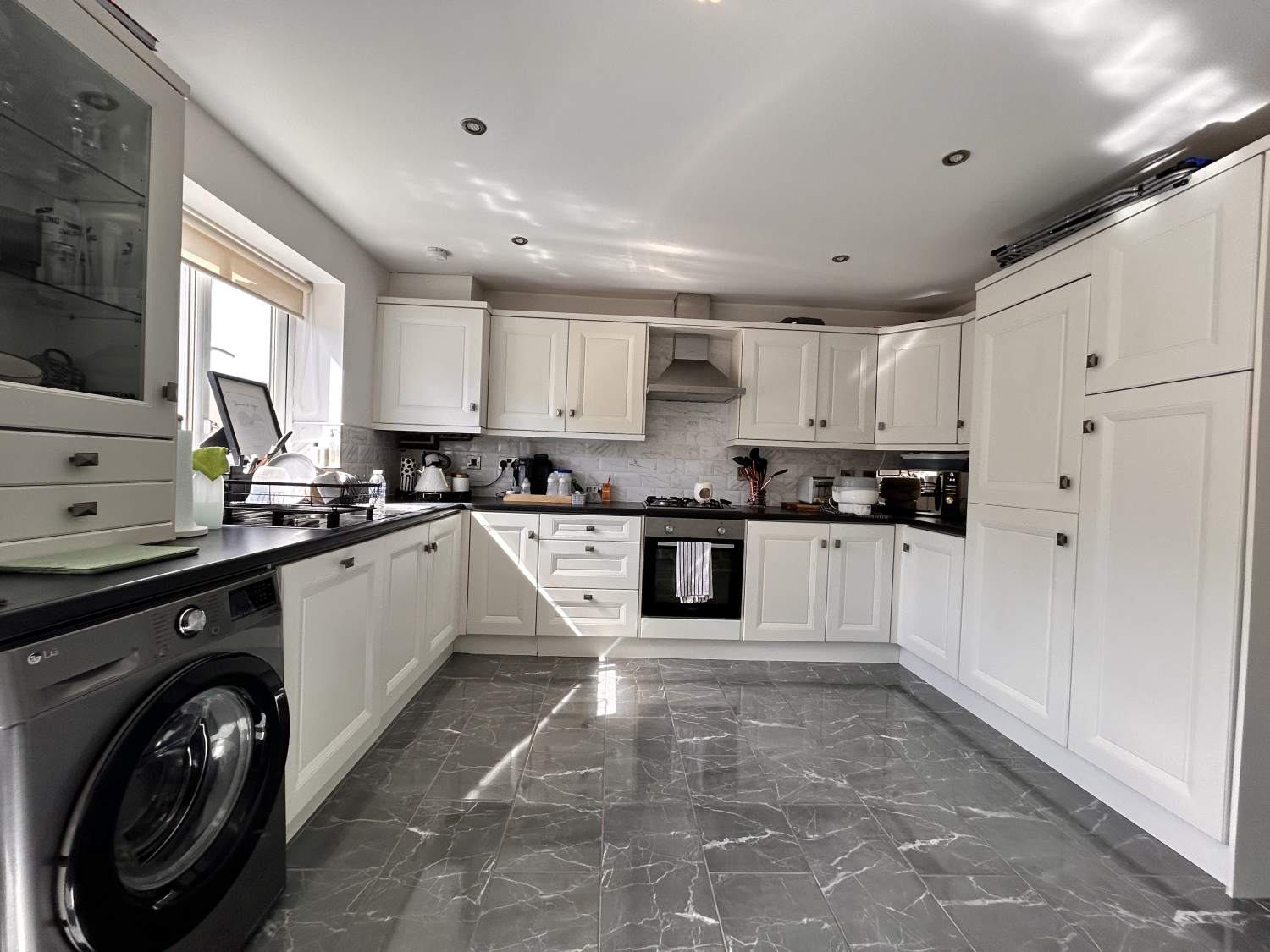 3 bedroom Town house For Sale