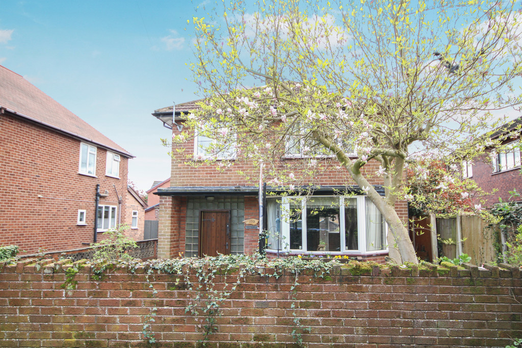 3 bedroom Detached House Sold