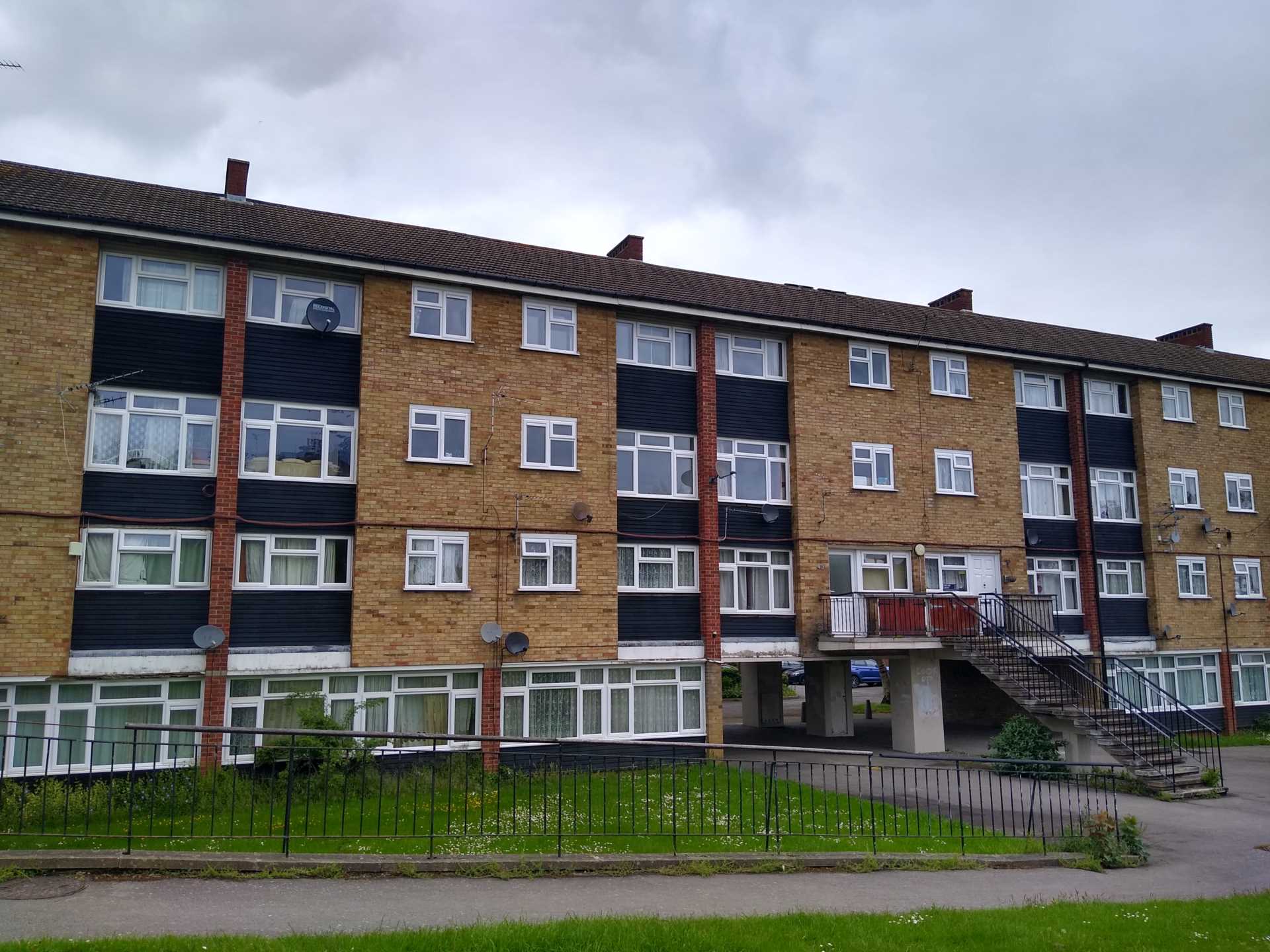 2 bedroom Apartment Let
