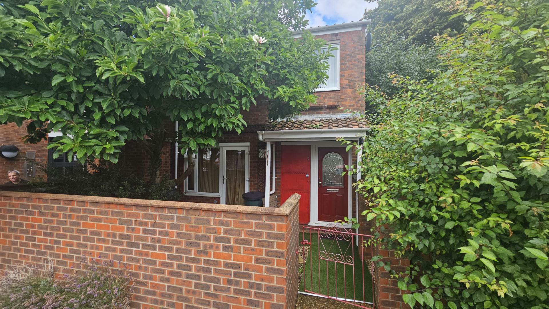 1 bedroom Apartment To Let