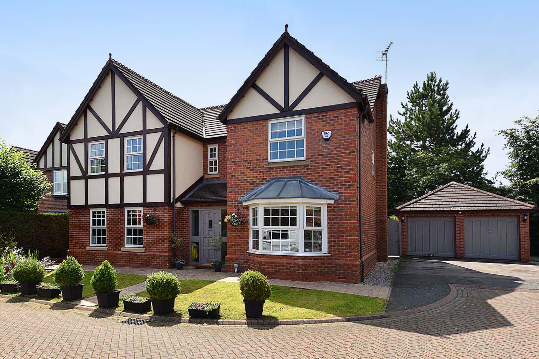 5 bedroom House SSTC