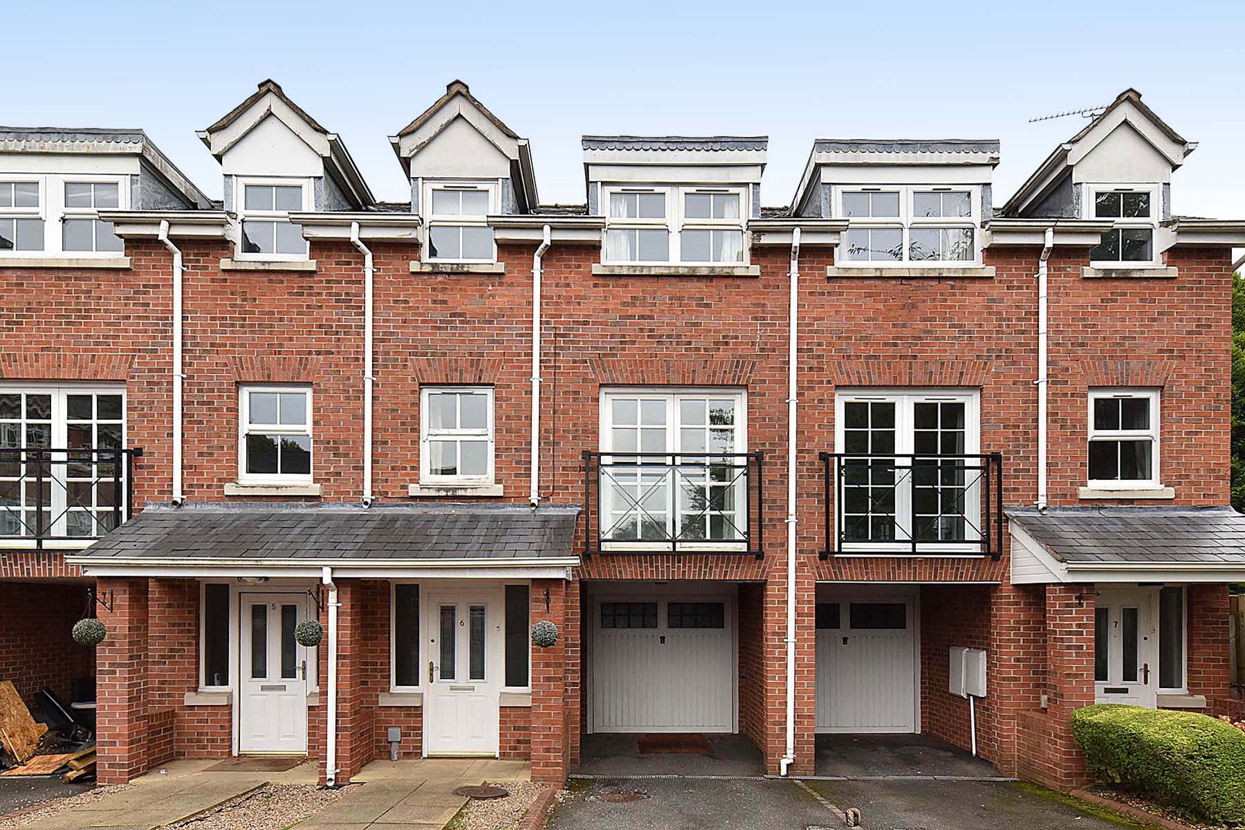 2 bedroom House SSTC