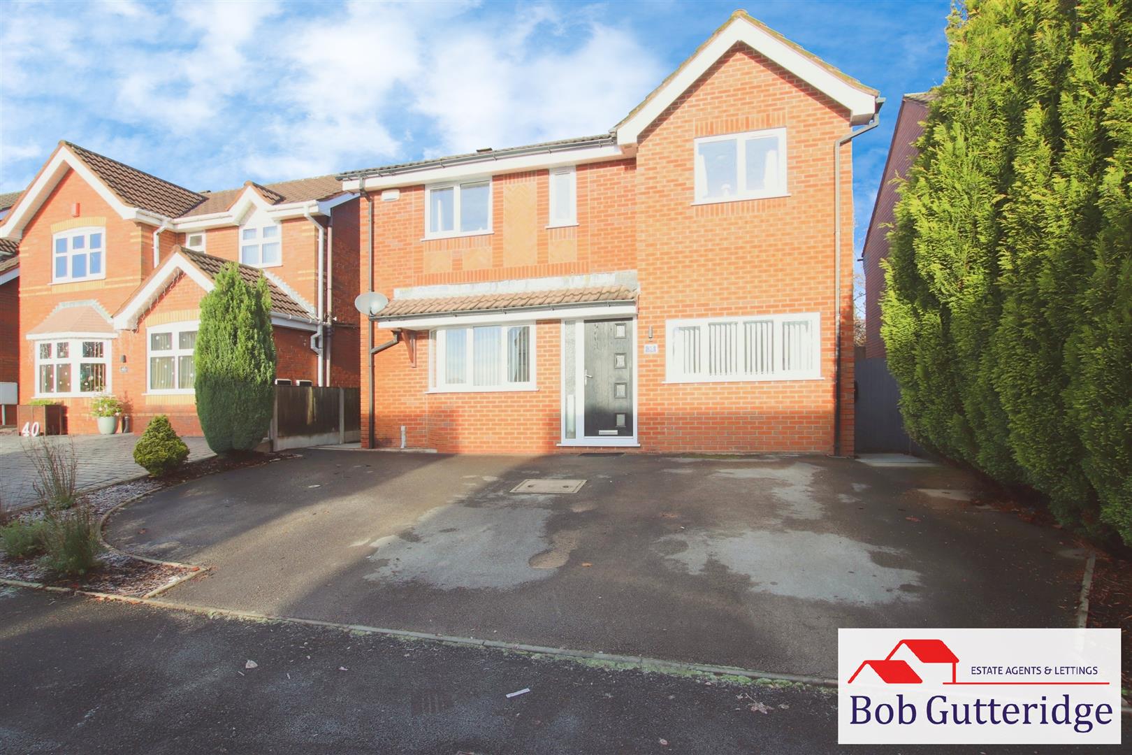 4 bedroom Detached house SSTC