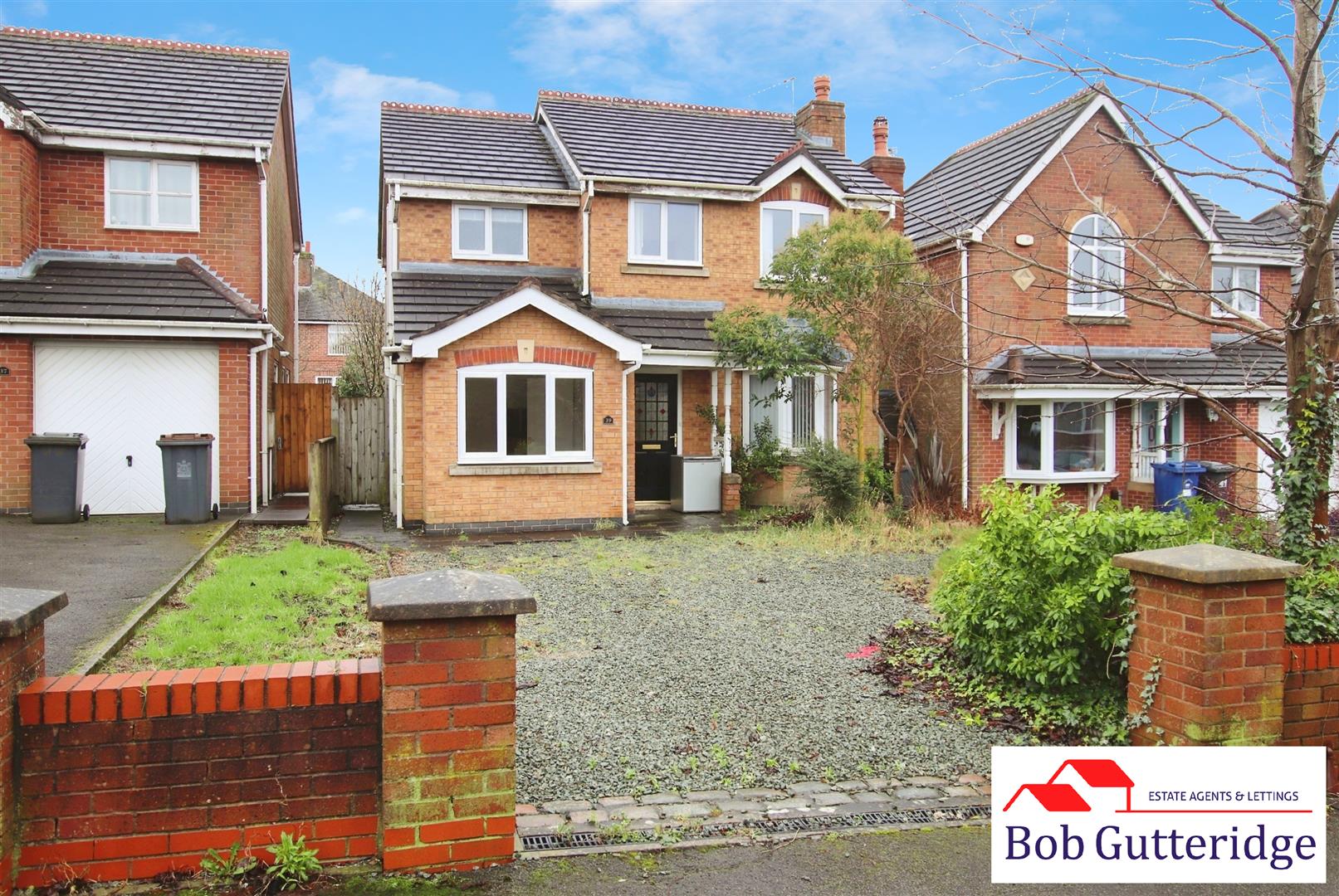 3 bedroom Detached House SSTC