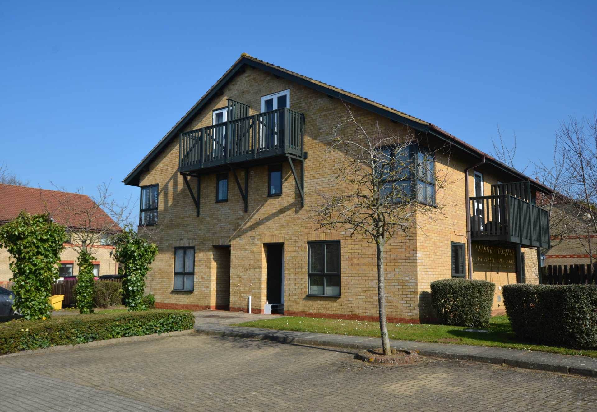 1 bedroom Apartment For Sale