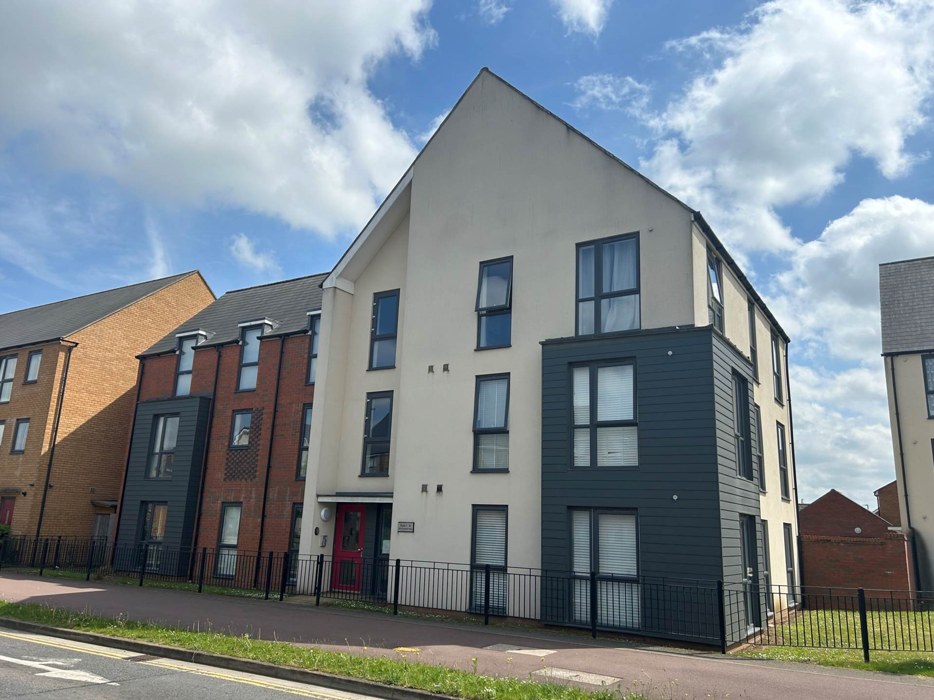 2 bedroom Apartment Sold
