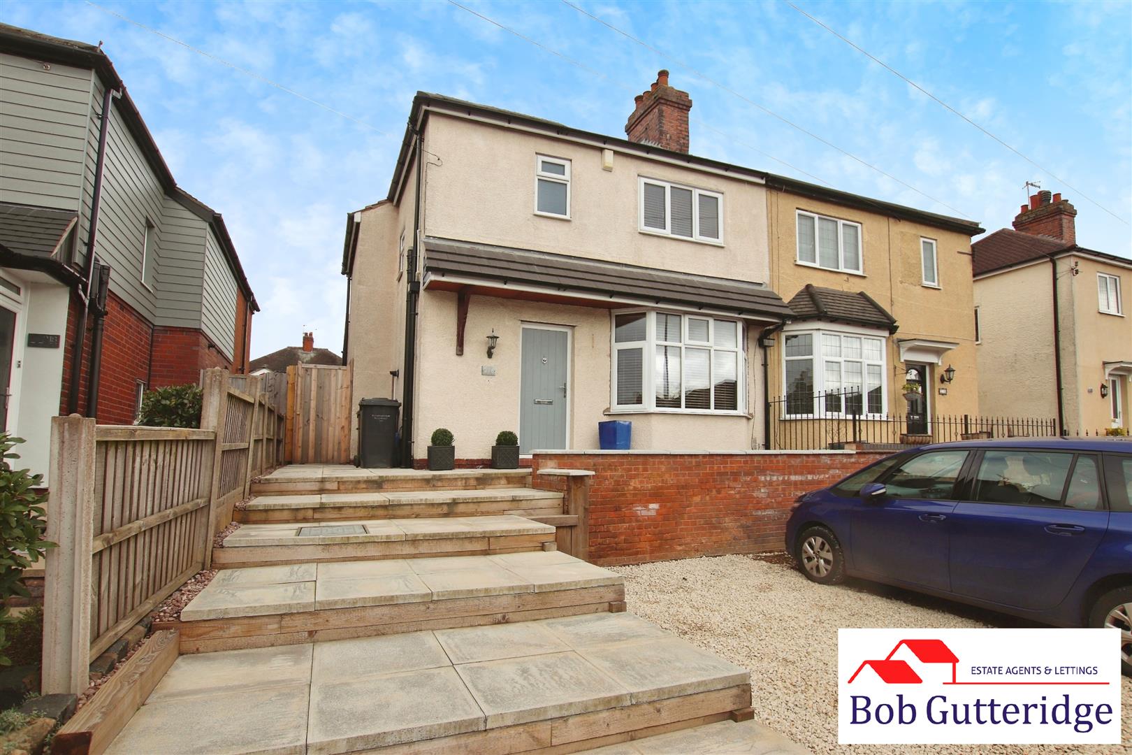 3 bedroom Semi-Detached House For Sale
