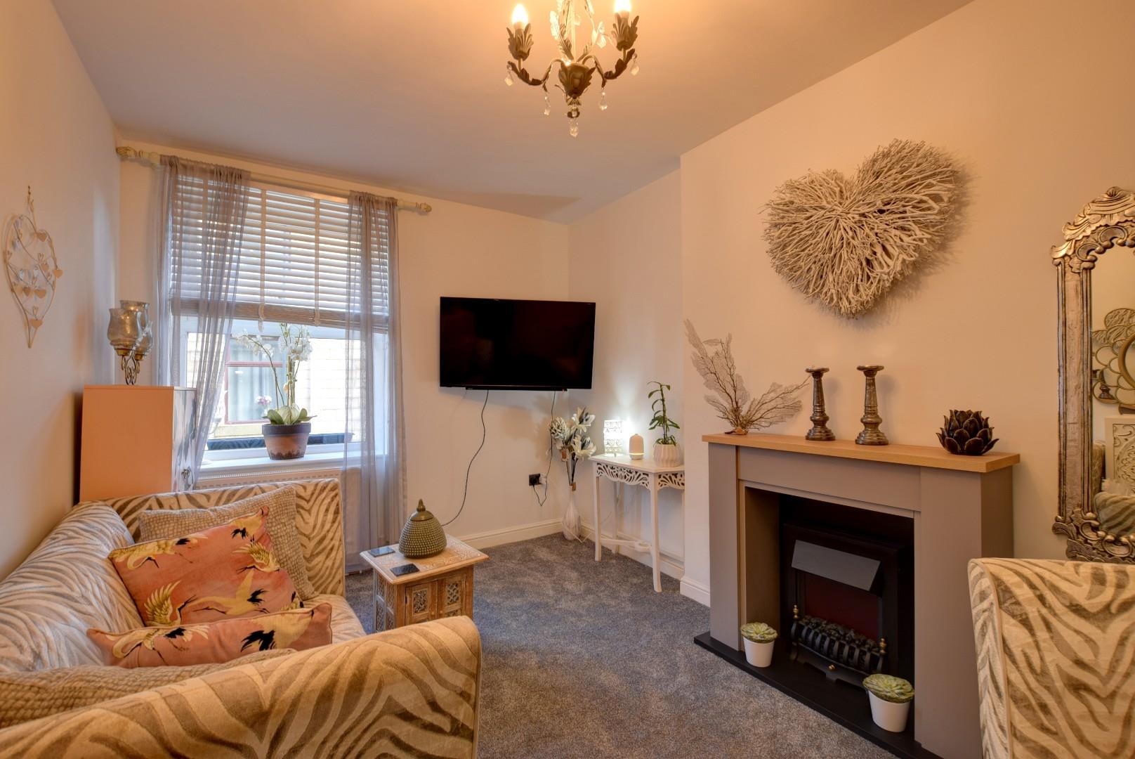 2 bedroom Back to Back Under Offer