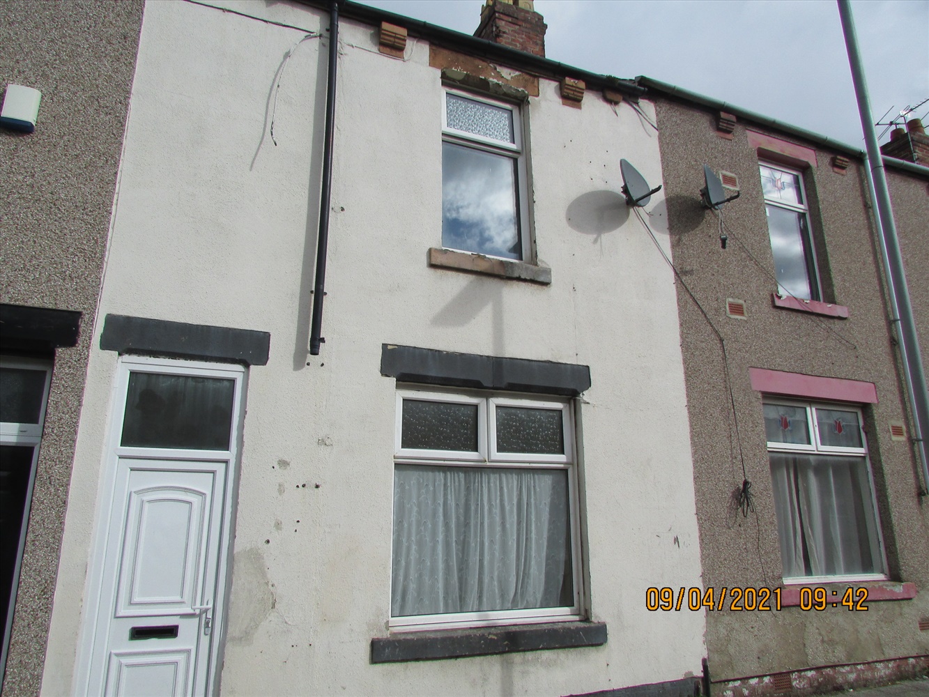 2 bedroom Terraced To Let