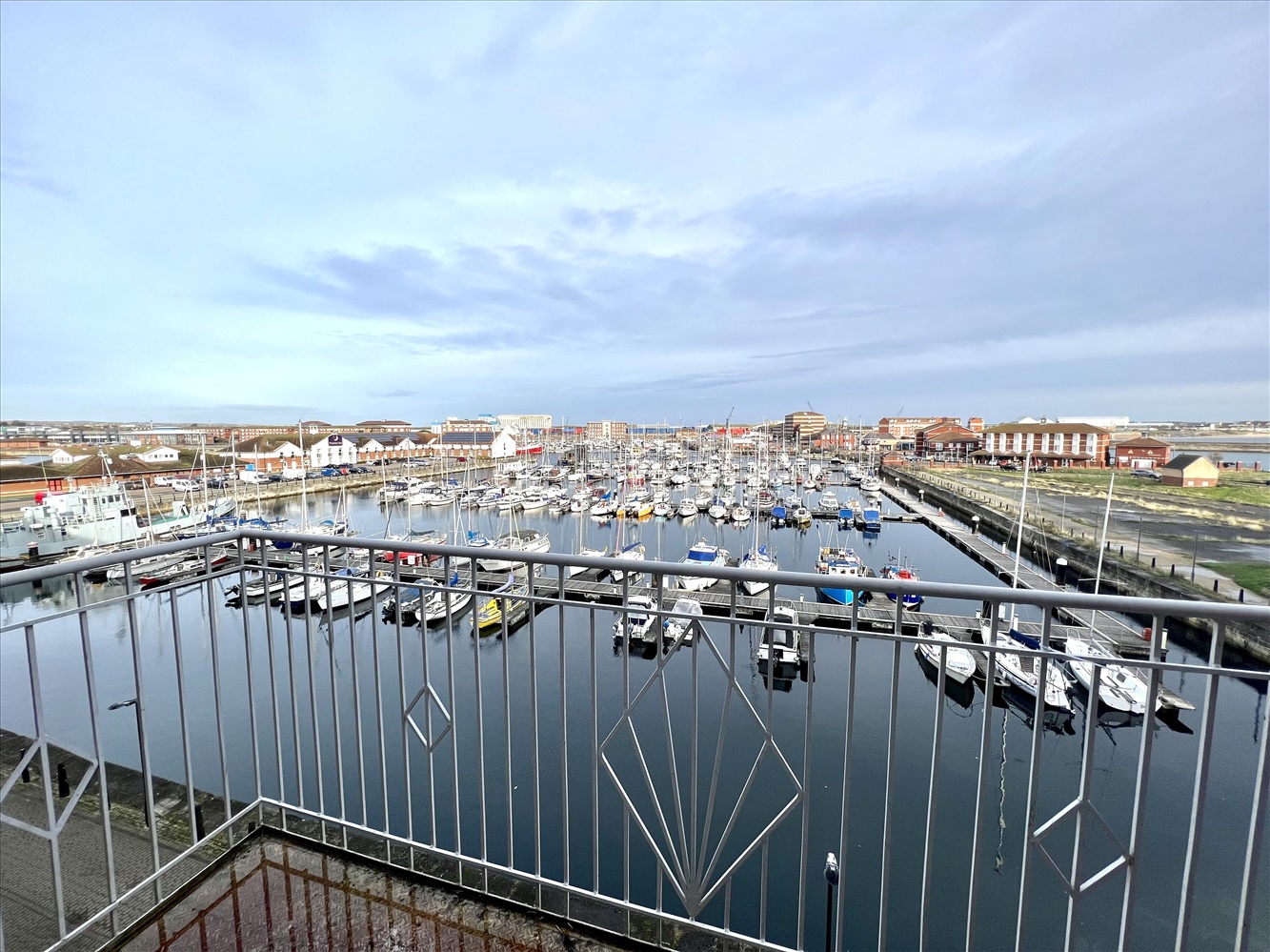 3 bedroom Apartment Under Offer