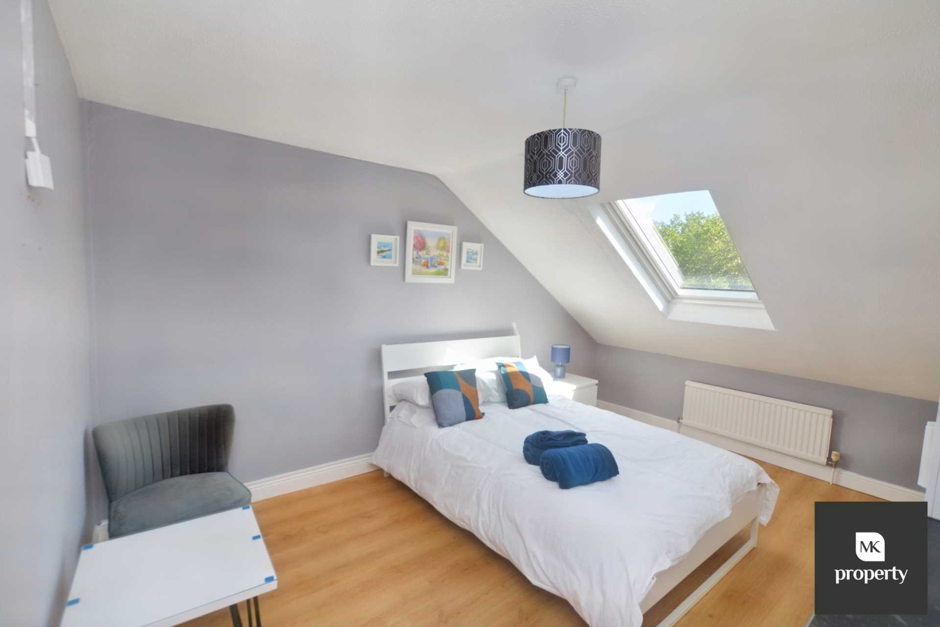 1 bedroom Apartment Let
