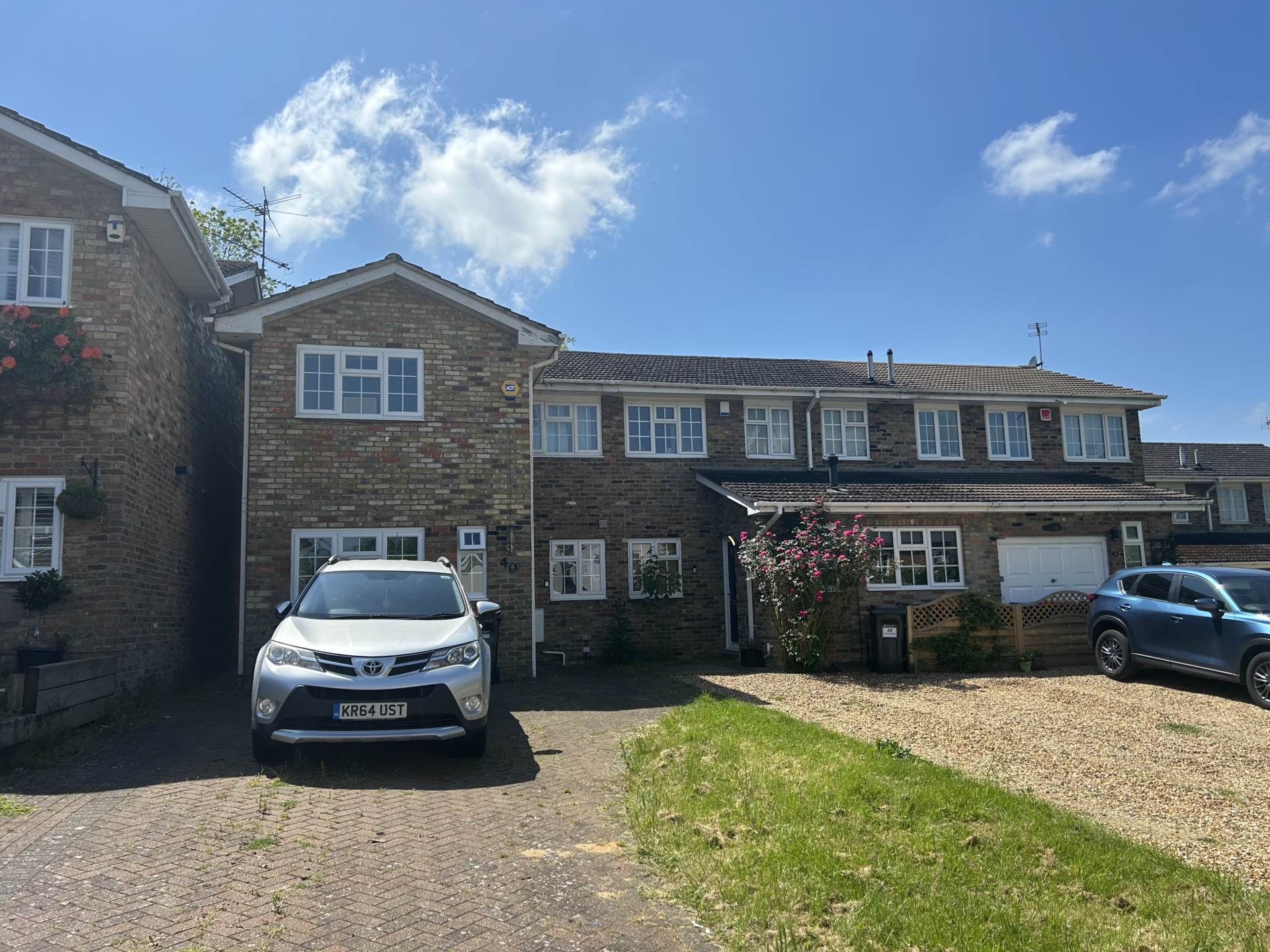 4 bedroom End of Terrace House For Sale