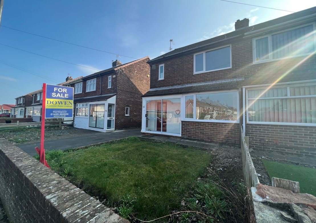 3 bedroom Semi-Detached For Sale