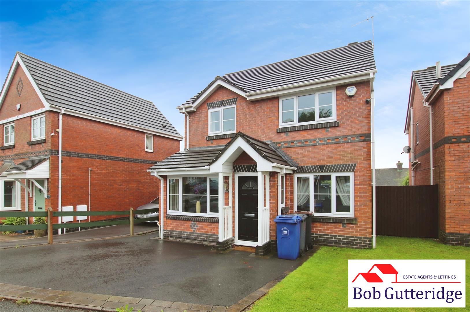 3 bedroom Detached house SSTC