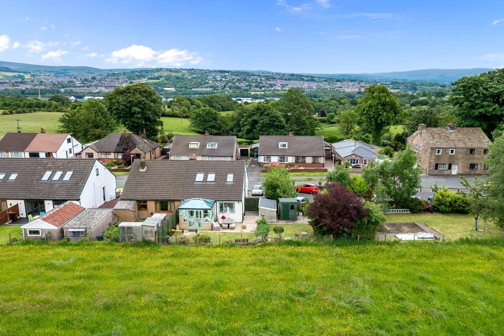 3 bedroom Semi Detached Under Offer