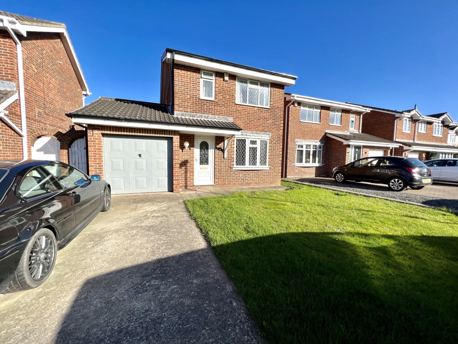 3 bedroom Detached Under Offer