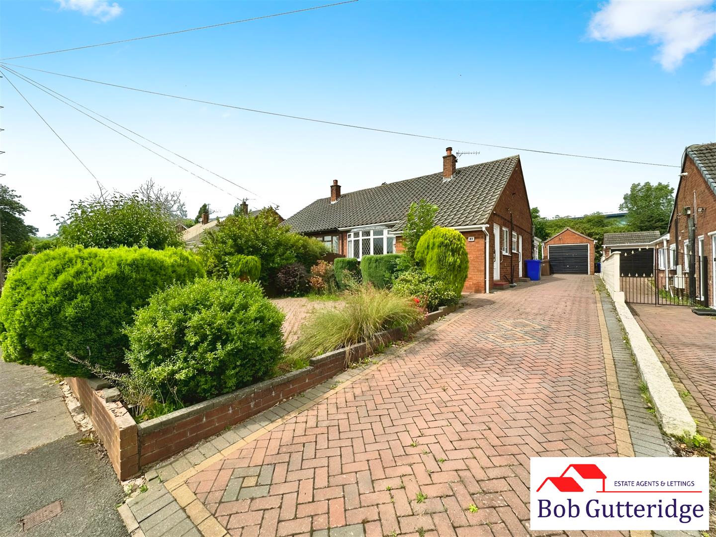 2 bedroom Semi-Detached House For Sale